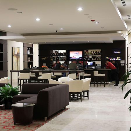Embassy Suites Ontario - Airport Wnętrze zdjęcie