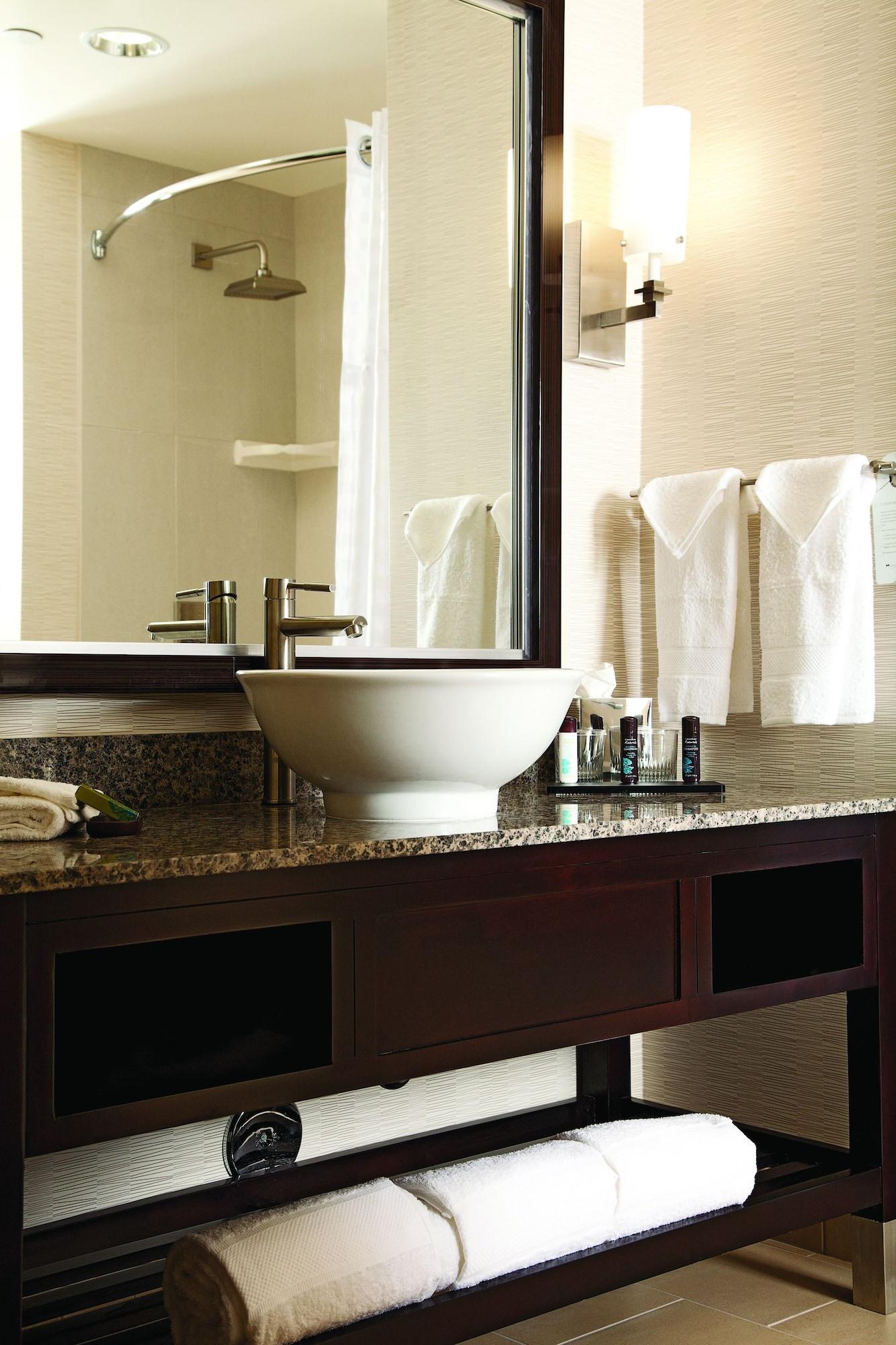 Embassy Suites Ontario - Airport Zewnętrze zdjęcie