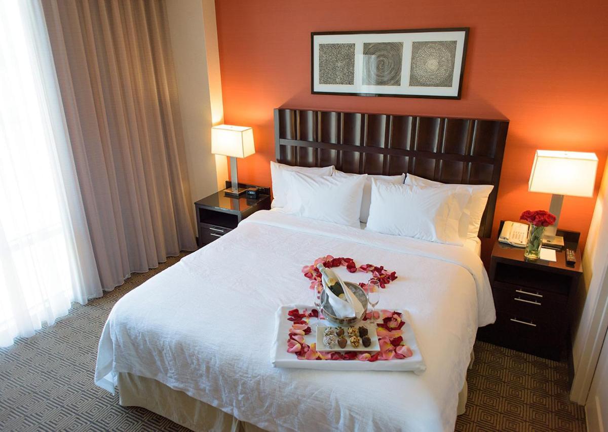 Embassy Suites Ontario - Airport Zewnętrze zdjęcie