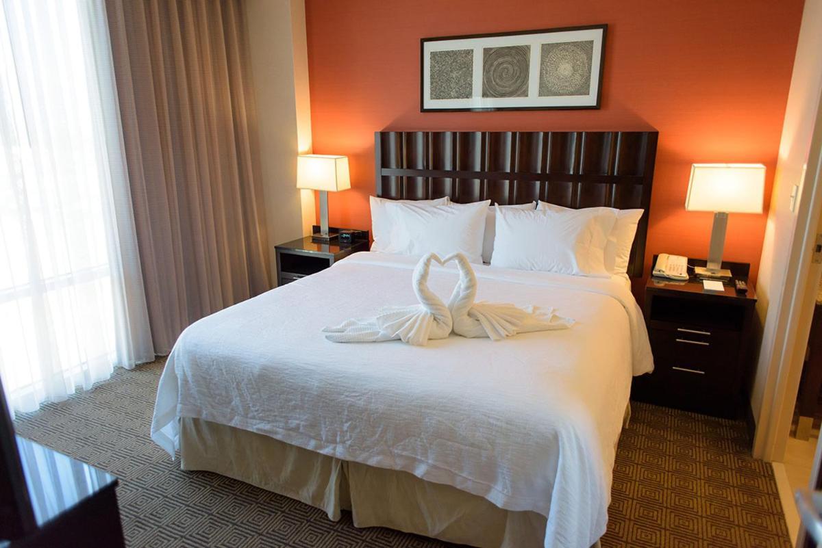 Embassy Suites Ontario - Airport Zewnętrze zdjęcie