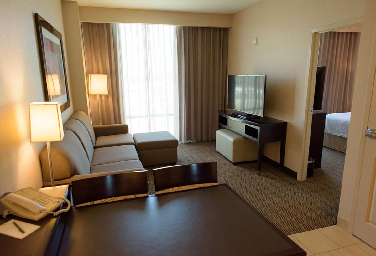 Embassy Suites Ontario - Airport Zewnętrze zdjęcie